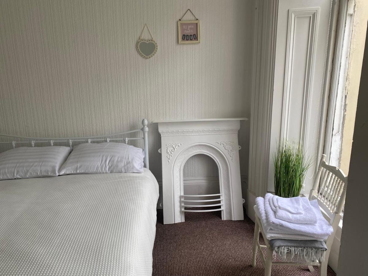 Captivating Apartment In Glasgow Westend Uk Bagian luar foto